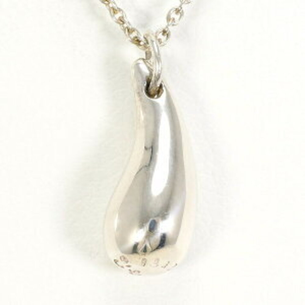 Tiffany Teardrop Silver Necklace Total View 2